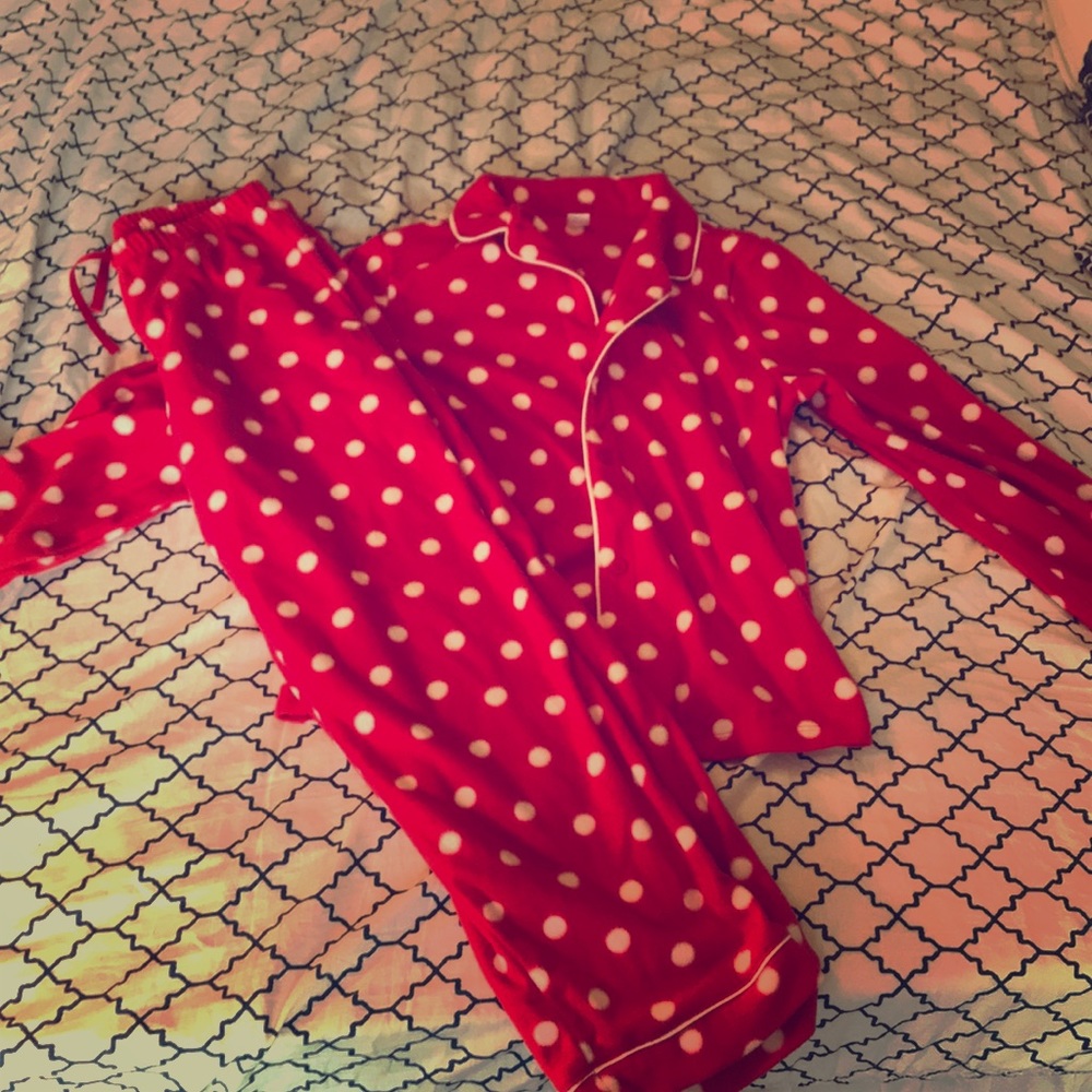 Gap fleece pajama set. Worn only once! Size 14.